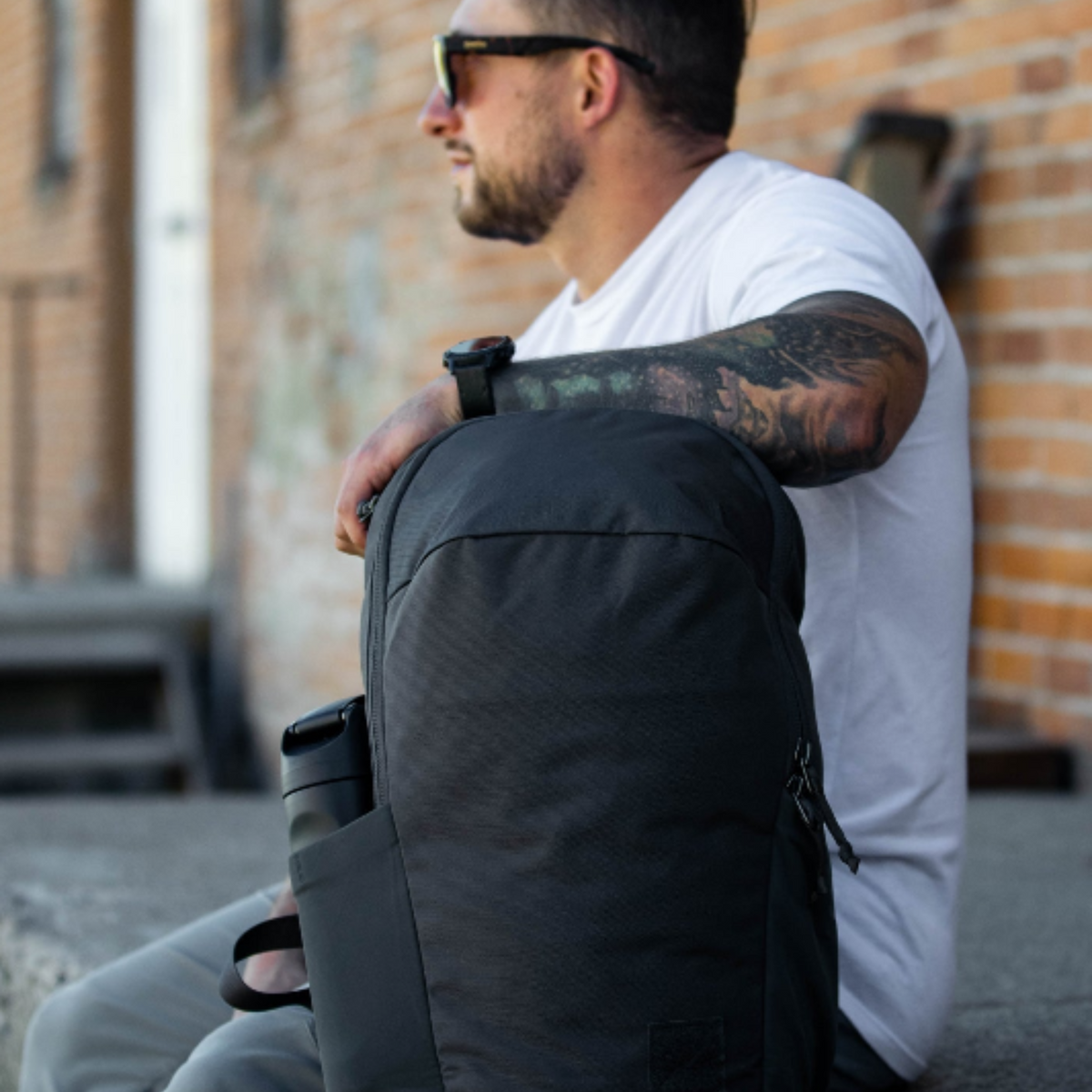 17 Inch Laptop Bags - Free Shipping* Available | Rushfaster Australia