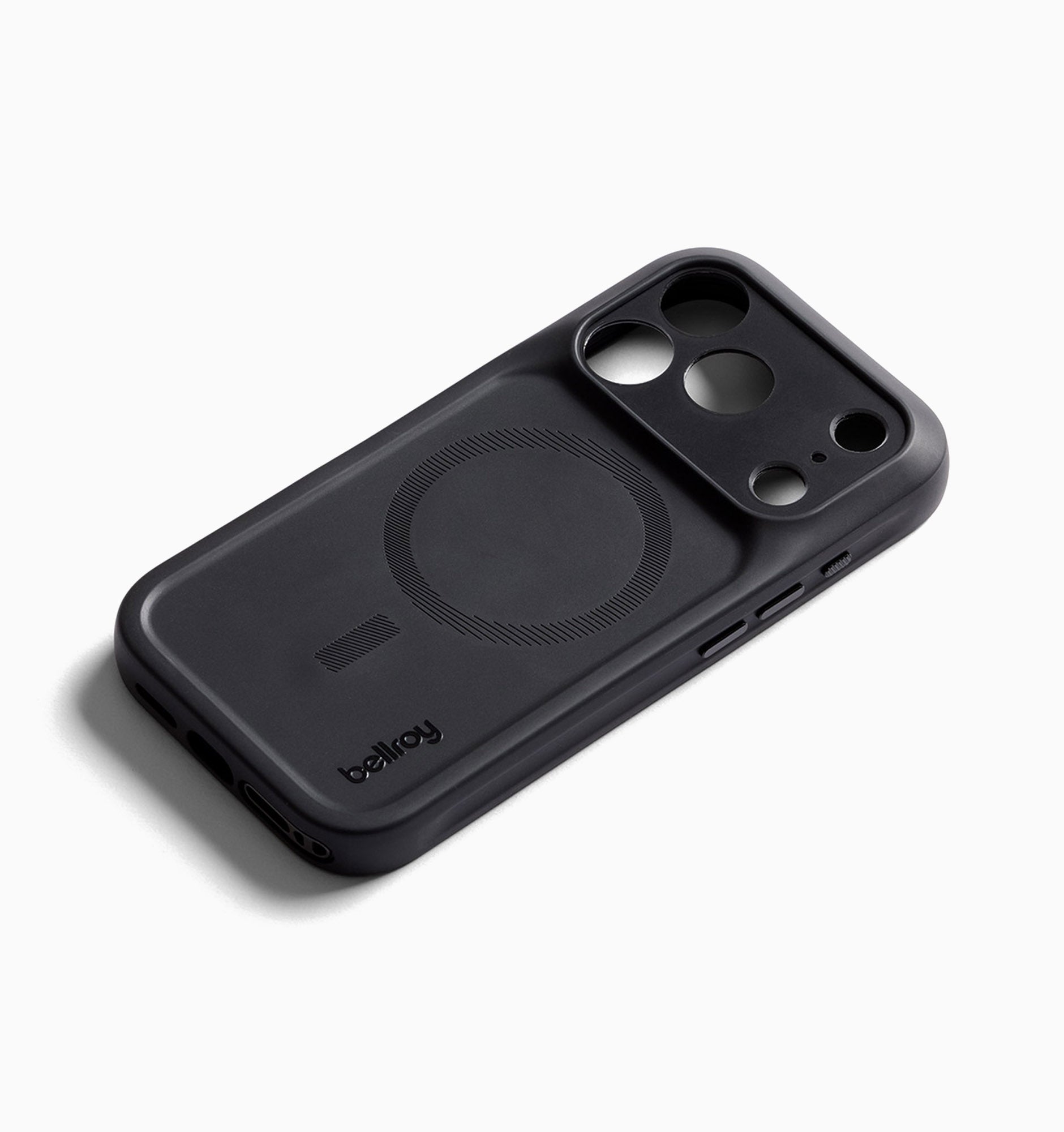 【新品未使用】【日本未発売】bellroy iPhone 17 Pro Amazon.co.jp: Bellroy Phone Case iPhone 17 Pro用 レザー